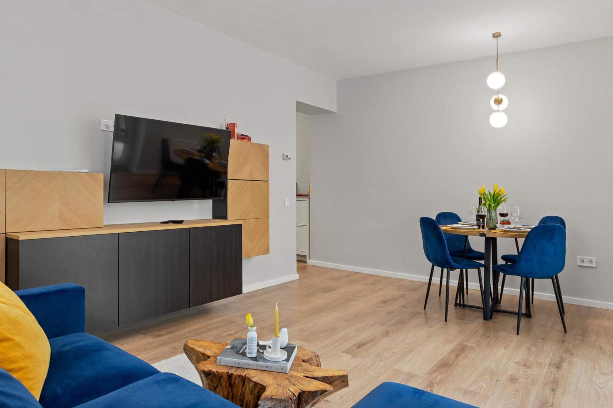 Mido Park Apartment With Private Parking & Self Check-In Boekarest Buitenkant foto